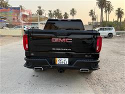 GMC Sierra
